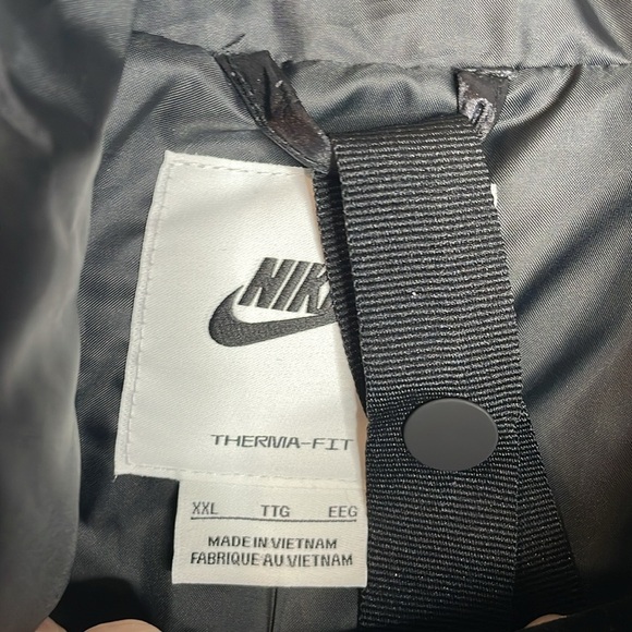 Nike | Women’s Black Therma Fit Synthetic Fill Puffer Coat Size XXL NWT - Picture 6 of 12